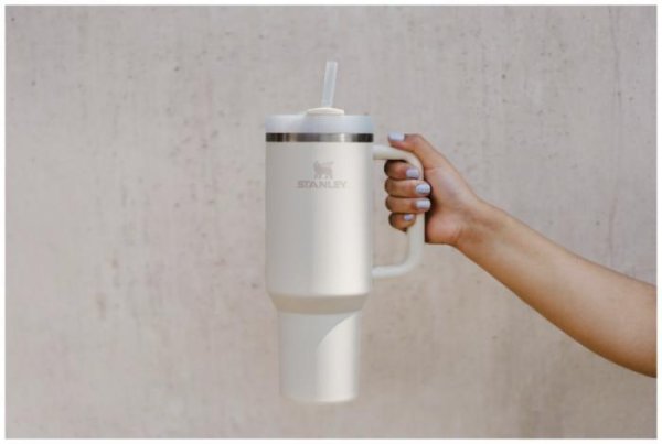 Zoom bild av Quencher H2.0 1 200 ml mugg, white