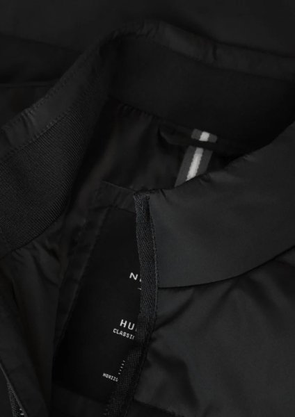 Zoom bild av Hudson bodywarmer